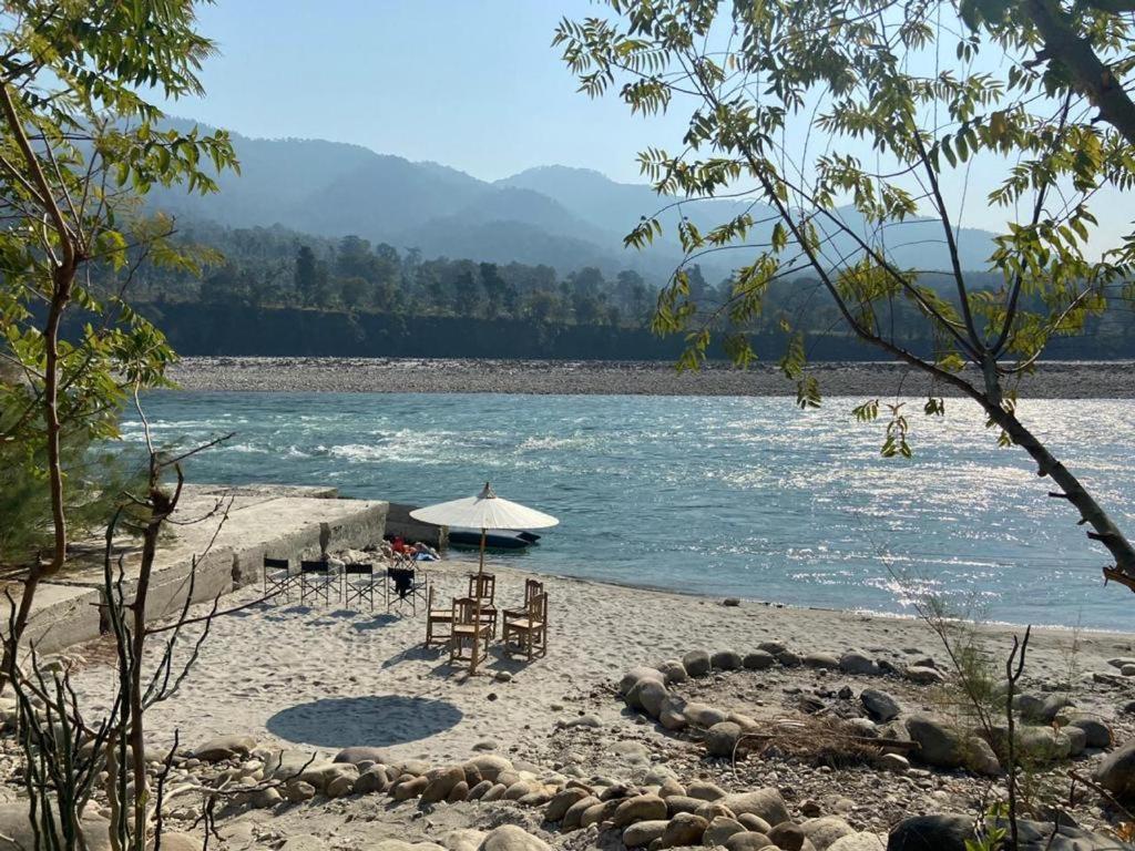 Lushy Days Boom Camp Hotel Tanakpur Екстериор снимка